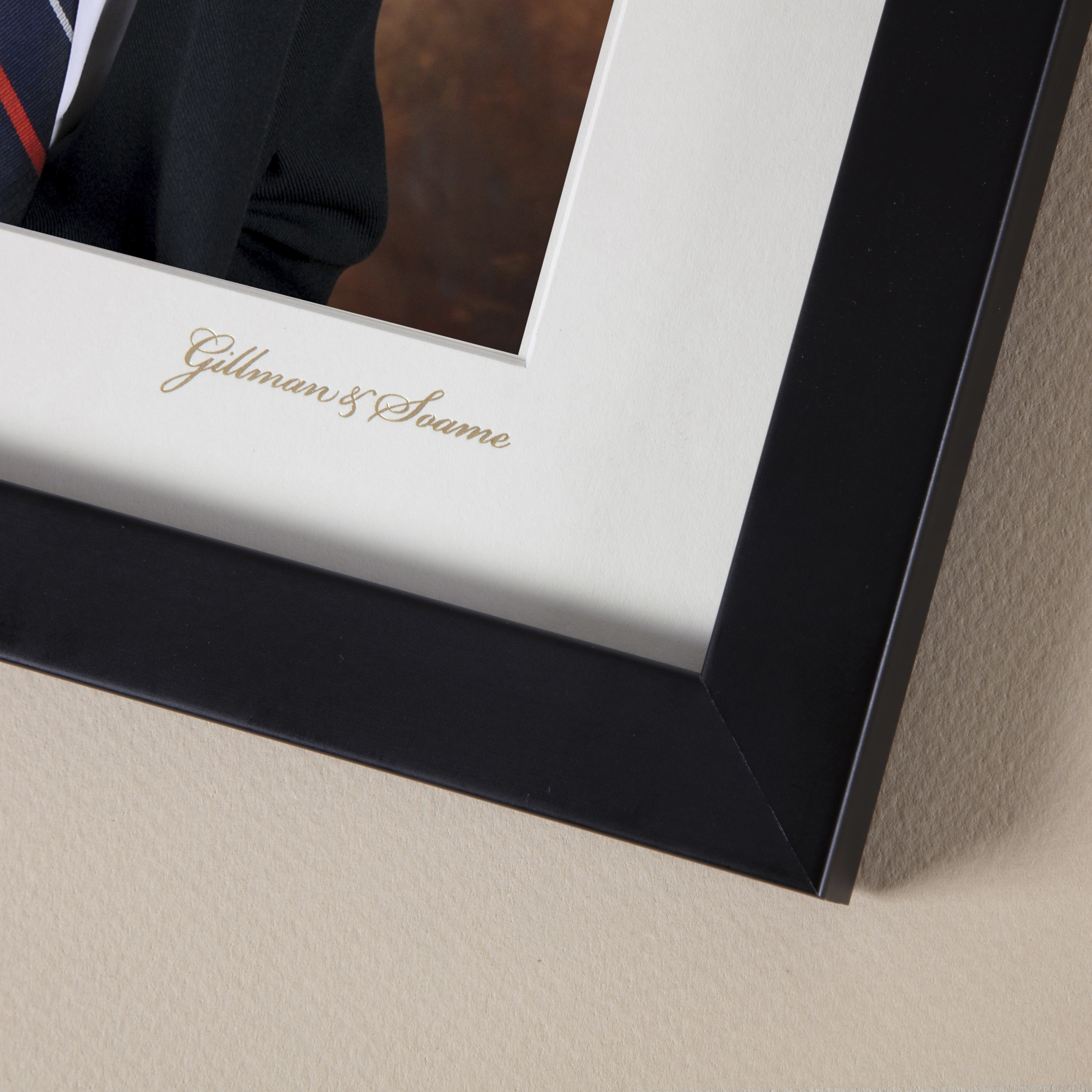 PORTRAITURE BLACK FRAME CLOSE UP copy